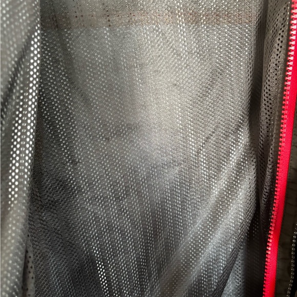 Patagonia Shell - Picture 12 of 13